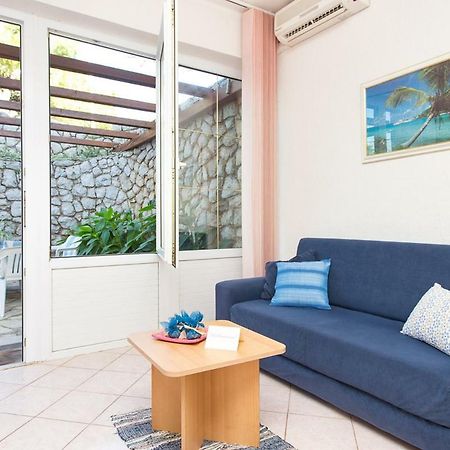 2-Bedroom Apartment 300M From Beach In Punat Zewnętrze zdjęcie